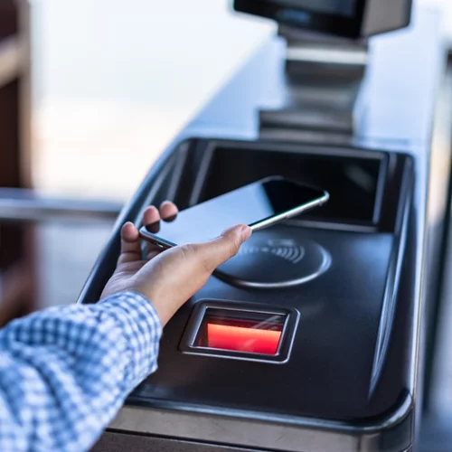 Ανέπαφες πληρωμές σε Μετρό, Τραμ, Λεωφορεία και Τρόλεϊ