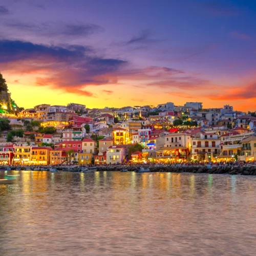 Λένε πως στις ακτές της Ηπείρου συναντάς το ελληνικό Ποζιτάνο