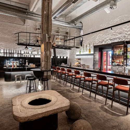 "Line", "Baba Au Rum" και "The Clumsies" στα 50 καλύτερα μπαρ του κόσμου - Ανταπόκριση από τη Βαρκελώνη