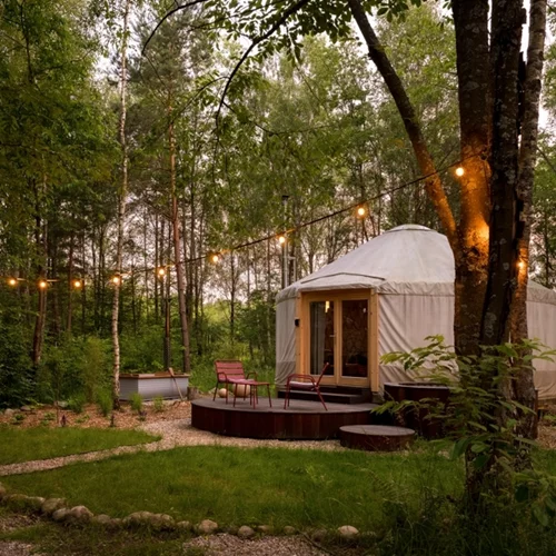 Glamping: Η (νέα) εμπειρία διακοπών που συνδυάζει φύση και πολυτέλεια