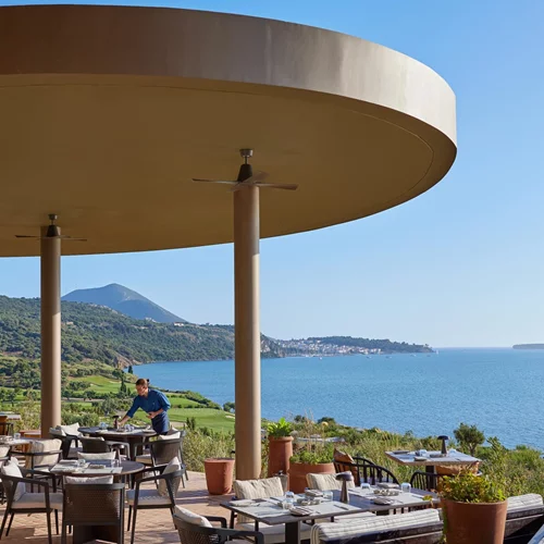 "Oliviera Unveiled": Το Mandarin Oriental, Costa Navarino ταξιδεύει τη γεύση της Ελλάδας σε όλο τον κόσμο