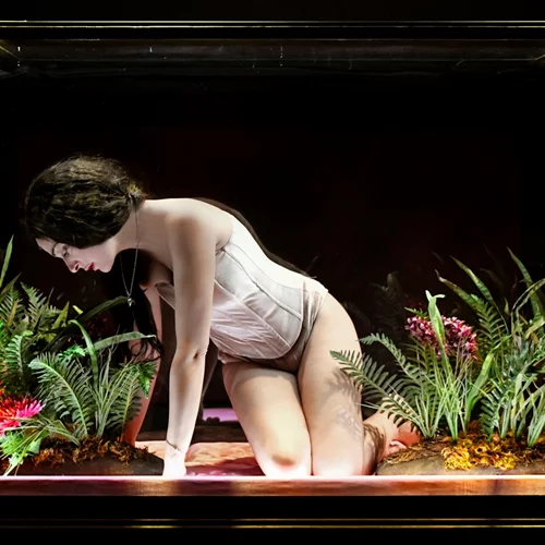 4 επαναλήψεις σηκώνουν αυλαία