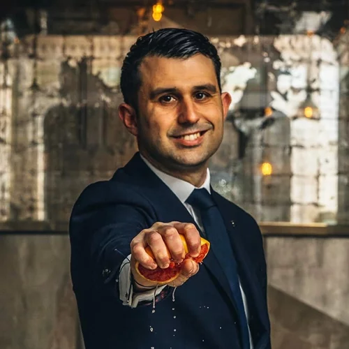 Ο Giorgio Bargiani για μία ξεχωριστή βραδιά στο "The Clumsies"