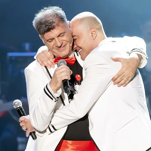 Ταράτσα του Φοίβου: Οι τελευταίοι καλεσμένοι του Αυγούστου και οι πρώτοι του Σεπτεμβρίου