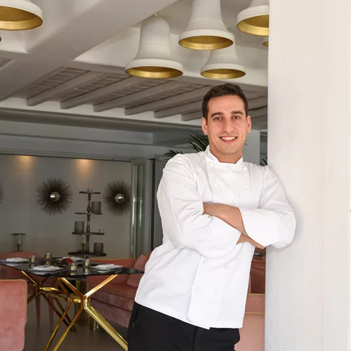 Για τον Φίλιππο Σταμπουλή η μαγειρική είναι ένα ατελείωτο ταξίδι