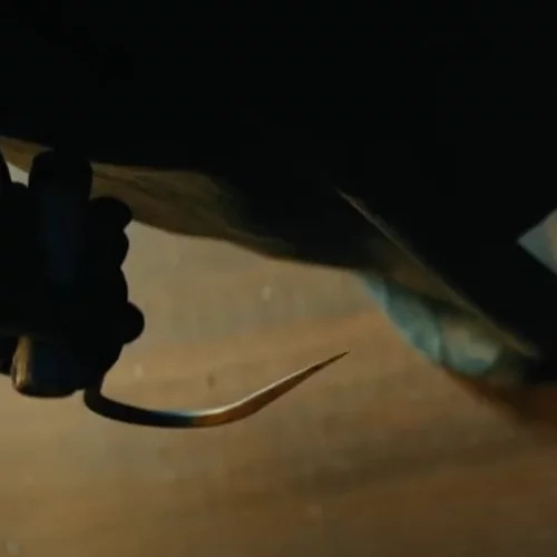 Σε περίπτωση που θέλεις να "ξέρεις τι έκαναν πέρσι το καλοκαίρι", δες το αποκλειστικό clip