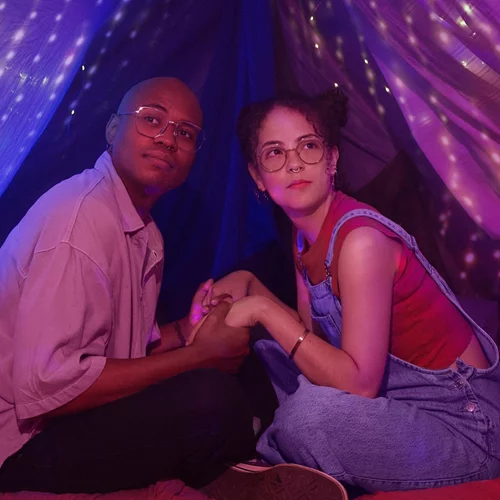 Το βραβευμένο έργο της Λόρεν Γκάντερσον "Ι + U" από τον Κωνσταντίνο Ασπιώτη στο Άνεσις