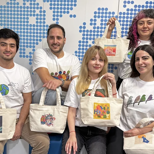 28ος Ετήσιος Μαθητικός Διαγωνισμός της Ύπατης Αρμοστείας με θέμα "Οικογένεια σημαίνει μαζί"