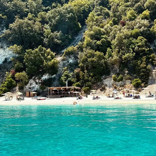 Λένε πως αυτές είναι οι καλύτερες παραλίες του Ιονίου