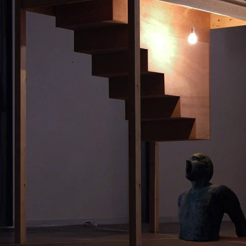 "Rise into Ruin": Ο Θοδωρής Χρυσικός εξερευνά την έννοια του αλληγορικού ερειπίου