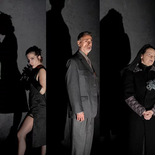 "Έξι πρόσωπα σε αναζήτηση συγγραφέα": Ο Πέτρος Νάκος ανεβάζει Πιραντέλο