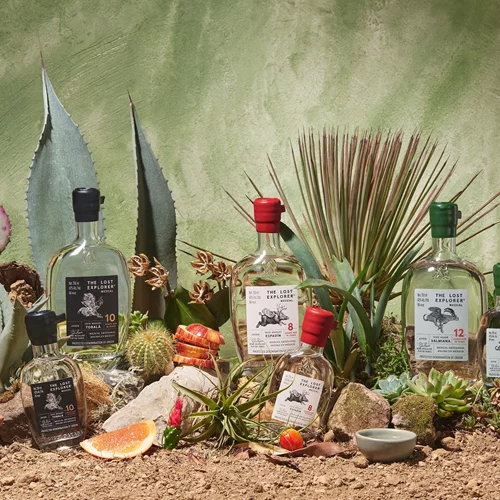 Lost in Festive Moments: Μοιραστείτε τη Μαγεία του The Lost Explorer Mezcal