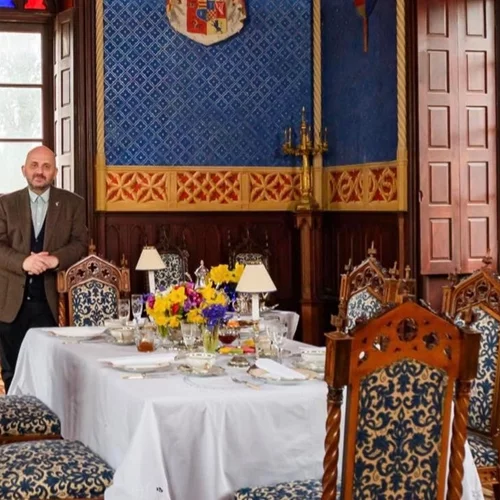 Για απογευματινό τσάι στον Πύργο Βασιλίσσης