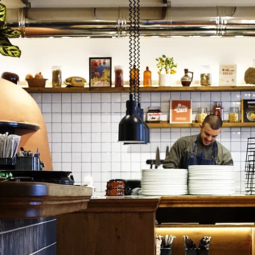 "Luma", μία φρέσκια τρατορία στο Παγκράτι