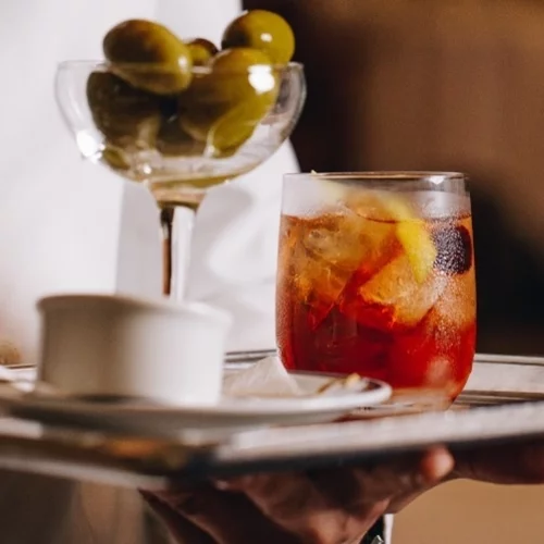 Spritzερίες και aperitivo μπαρ στην Αθήνα: Η updated λίστα