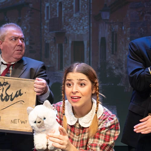 Τα "Ξύλινα σπαθιά" για δεύτερη χρονιά στο θέατρο Ήβη