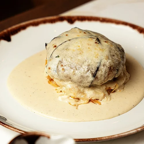 Comfort γεύσεις α λα γκρεκ: Η τάση που αγαπάμε στα τραπέζια της Αθήνας