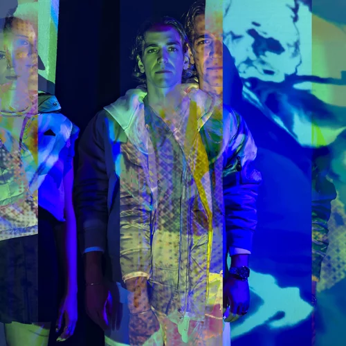 Δύο + 1 παραστάσεις για όλη την οικογένεια