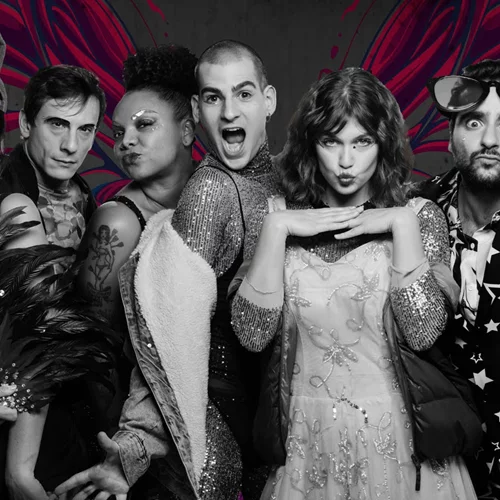 "Πεταλούδες στο στομάχι": Μια ελεγεία για τον έρωτα δια χειρός Ρήγου