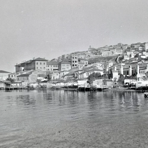 "Δύο μικροί Έρωτες από τη Σμύρνη" στο Εθνικό Αρχαιολογικό Μουσείο