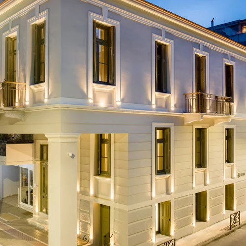 Eramai όπως "αγαπώ" αλλά και… "περνώ ένα αξέχαστο Πάσχα στην Πάτρα"