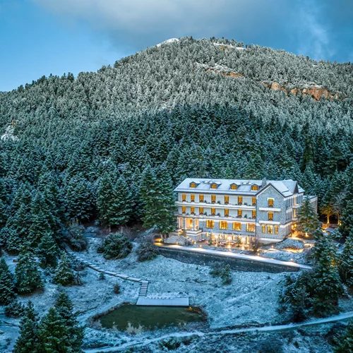 Στην Oρεινή Αρκαδία για βόλτες σε ελατoδάση και αυθεντική τοπική κουζίνα