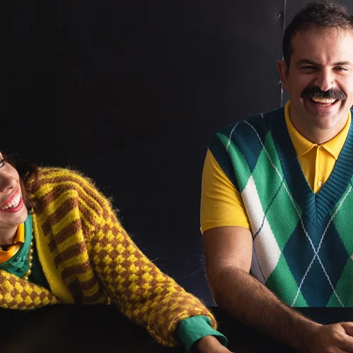 Την επιτυχημένη θεατρική συνταγή του "Μίξερ" θα γευτούμε στο Γκλόρια Μικρό