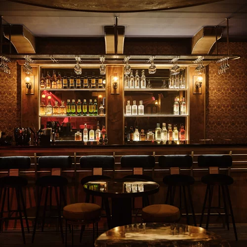 Το θρυλικό Doors επιστρέφει στο Κολωνάκι