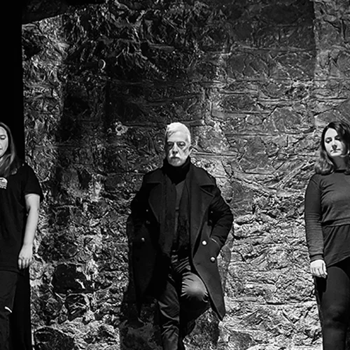 Ο Περικλής Μοσχολιδάκης γράφει για τη δική του "Απόγνωση"