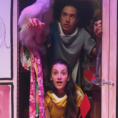 Η παράσταση "Τι είναι αυτό;" καλεί τα παιδιά να αναλογιστούν το νόημα της αγάπης