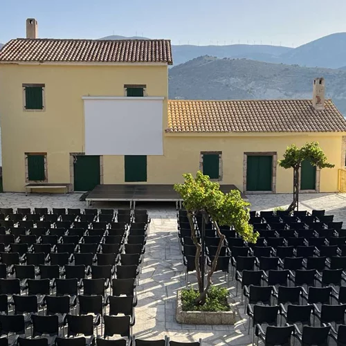 Αγγελάκας, Οικονομίδης, Στεφανή πλάι στα "Κύματα" του φεστιβάλ Κεφαλονιάς