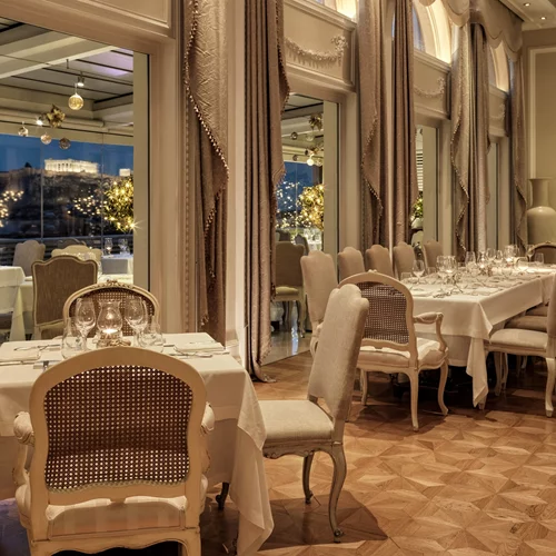 Ξενοδοχείο "King George": Ο βασιλιάς της γιορτής