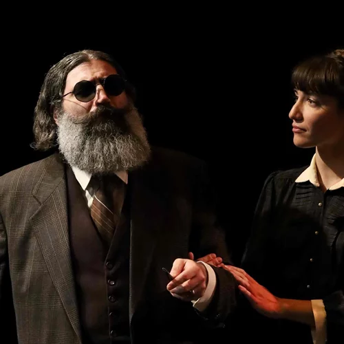 Ο "Διάφανος ύπνος" συνεχίζεται για λίγες παραστάσεις στο Άλφα - "Ληναίος-Φωτίου"