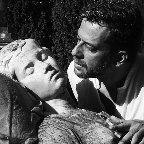 Ο "Κοιμώμενος Χαλεπάς" επιστρέφει στη σκηνή για τα 86 χρόνια από το θάνατο του Γιαννούλη Χαλεπά