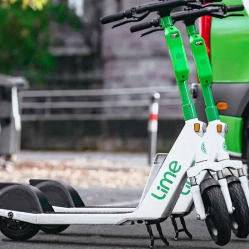 Πώς τα πατίνια της Lime βοήθησαν στην εξάρθρωση εγκληματικής οργάνωσης στην Αθήνα