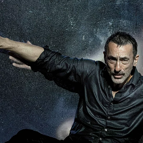 "Ink": Που θα βρείτε το βιβλίο του Δημήτρη Παπαϊωάννου με αφορμή την παράσταση