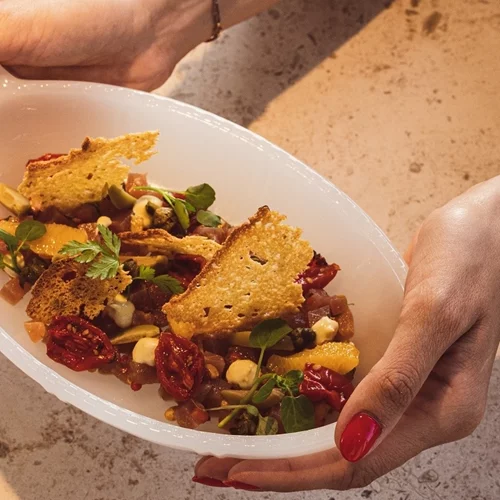 Τι μαγειρεύουν Γιάννης Κιόρογλου και Αλέξανδρος Τσιοτίνης στην Πάρο