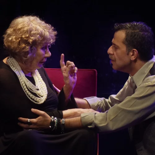 "Family secrets" στο θέατρο Αλκμήνη για δεύτερη χρονιά