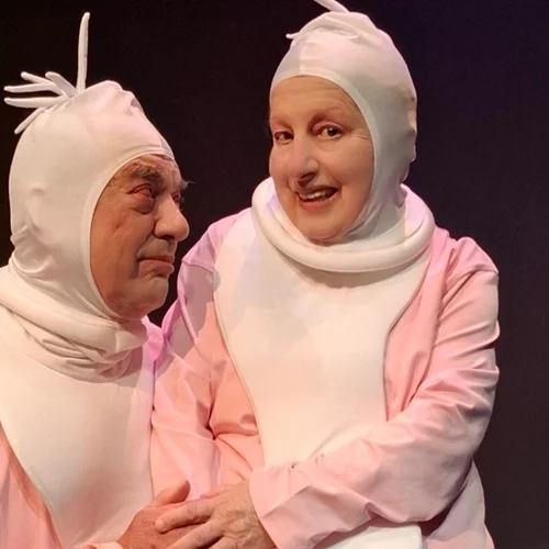 Τι ετοίμασαν για το καλοκαίρι η Ελένη Γερασιμίδου και ο Αντώνης Ξένος;