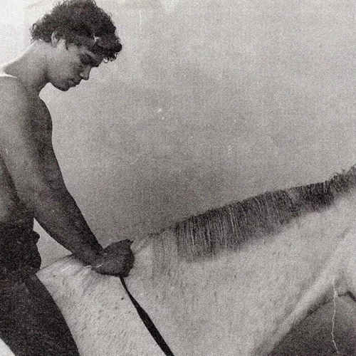 Radio Athènes και Arch φιλοξενούν έργα του Πόλυ Πεσλίκα