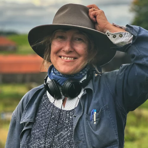 Με το Harvest, η Αθηνά Ραχήλ Τσαγγάρη παραδίδει μια από τις εντυπωσιακότερες ταινίες της χρονιάς