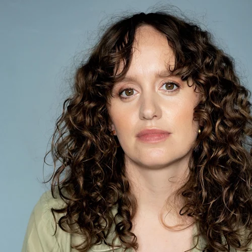 Οι εκδόσεις Ίκαρος φέρνουν πρώτες στην Ελλάδα την Όλγκα Ράουν