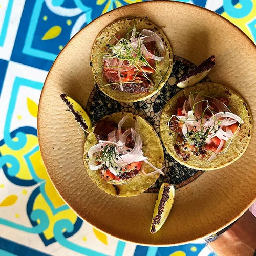 'Dirty Sanchez': Από το Μεξικό στο Ψυχικό