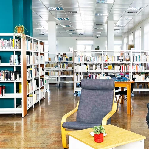 Η βιβλιοθήκη του Γαλλικού Ινστιτούτου αλλάζει σελίδα