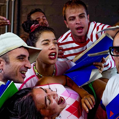 "Είστε και φαίνεστε #2024" μάς λέει η Συντεχνία του Γέλιου από τη σκηνή του Σύγχρονου Θεάτρου