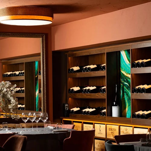 Ιταλική κουζίνα και αγάπη για το κρασί στο Πασαλιμάνι