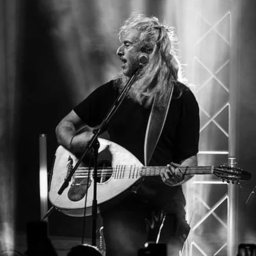 Ποιος θα είναι ο τελευταίος σταθμός του τουρ του Γιάννη Χαρούλη;