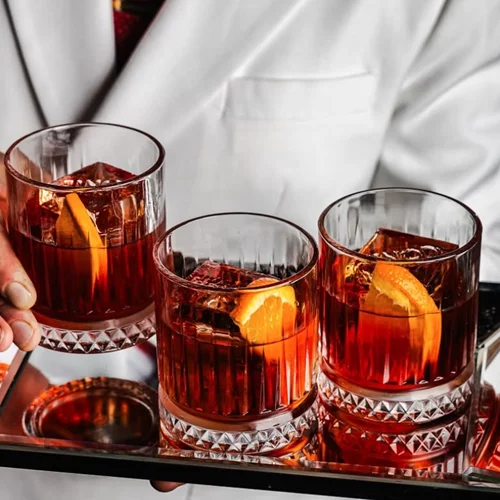 Negroni Week: Η γλυκόπικρη επιστροφή στα μπαρ της Αθήνας