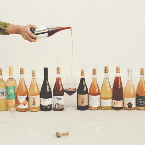 Supernatural: Μια έκθεση για τα φυσικά κρασιά και την άγρια μπύρα