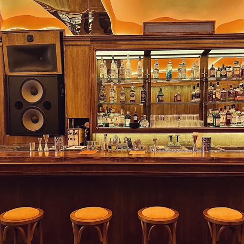 Ένα Τέλειον μπαρ μόλις άνοιξε στην Κυψέλη